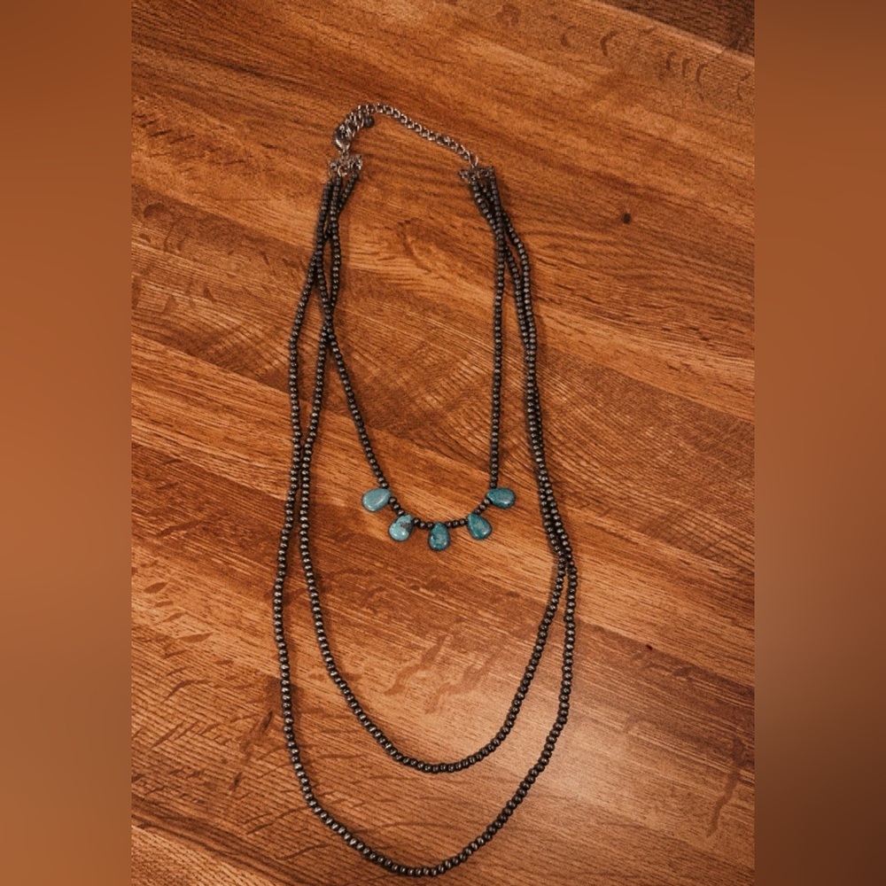 Navajo Pearl Cluster Necklace